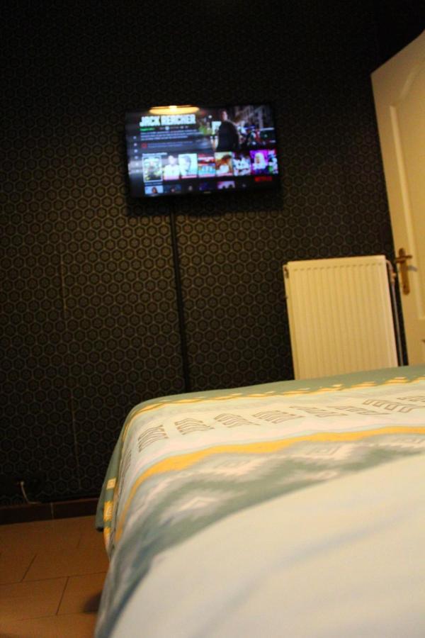 Spa Studio Apartment Exterior photo